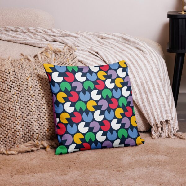 all-over-print-premium-pillow-18x18-front-6824f9c6b2b5a.jpg Cojín premium, con dibujos en ambas caras