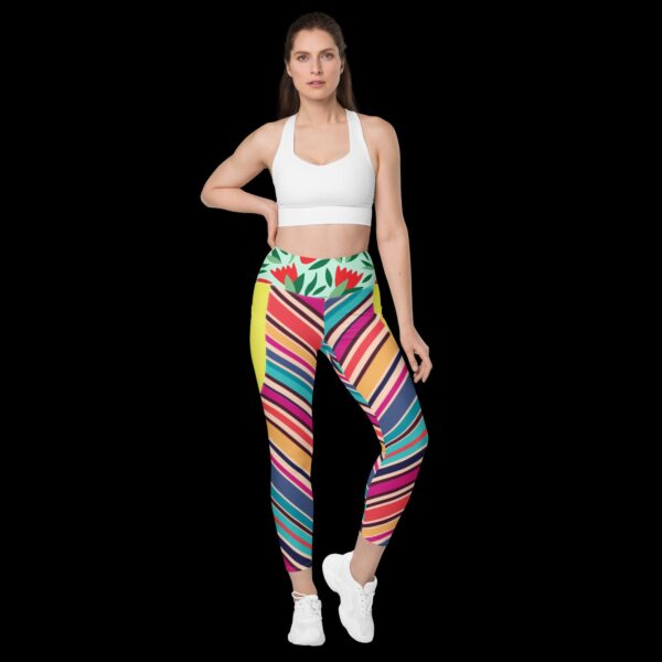 all-over-print-recycled-leggings-with-pockets-white-front-682cd673c8253.jpg Leggins con bolsillos