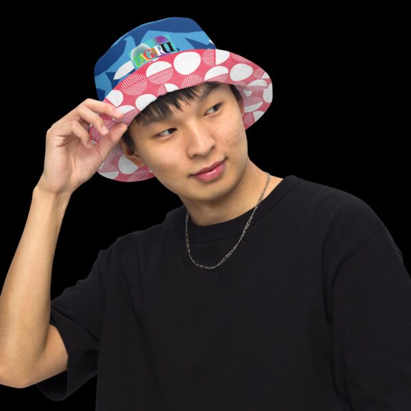 all-over-print-reversible-bucket-hat-white-front-inside-6832d8f06de9f.jpg Gorro de pescador reversible con 2 dibujos diferentes