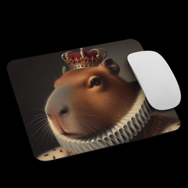 mouse-pad-white-front-6820f2d54272b.jpg Alfombrilla de ratón, dibujo capibara